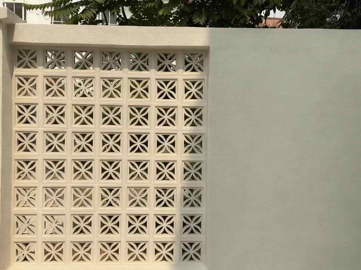 Window grille in commercial building screening